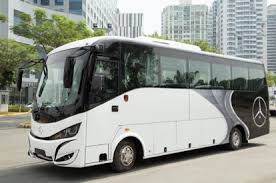 Mercedes Benz Of 917 Midi Bus On Philippine Roads Why Not Autodeal