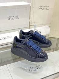 Alexander Mcqueen Oversize Sneakers Woman Man Patent Navy Blue In 2020 Alexander Mcqueen Oversized Sneakers Alexander Mcqueen Shoes Alexander Mcqueen Sneakers