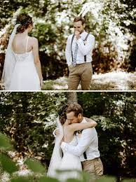 Nothing Like The First Time Our Absolute Favorite First Looks Green Wedding Shoes Groom Reaction Wedding First Look Wedding Photos
