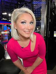 ON WEDNESDAYS WE WEAR PINK💕 Join us