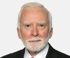 Laura Luera's Instagram, Twitter & Facebook