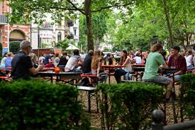 Apartment is located in dotzheim area of wiesbaden. Kiezgarten Biergartenflair Am Sedanplatz Wiesbaden Lebt