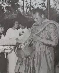 พระอ ดมส งวรว ส ทธ เถร พระอาจารย ว น อ ต ตโม ว ดถ ำอภ ยดำรงธรรม จ งหว ดสกลนคร ศาสนาพ ทธ การเร ยนร