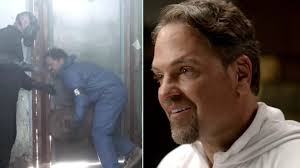 Mike Piazza participated in a military training show