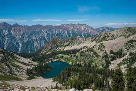 White pine lake is a lake located just 8 miles from richmond, in cache county, in the state of utah, united states, near white horse village, ut. Backpacking To Salt Lake City S Red Pine Lake Bearfoot Theory