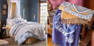 Simple harry potter themed bedroom. 11 Cool Harry Potter Decor Ideas Best Harry Potter Room Decorations