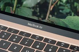 The macbook air got a long overdue overhaul in 2018, with a gorgeous retina display, touch id no longer overlooked by apple, the macbook air revival in 2018 was one of the best ultraportable. Apple Macbook Air Retina 2018 Im Test Notebooks Und Mobiles