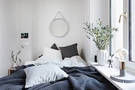 There are many trends you can choose to follow in 2021 when it comes to decorating your bedroom. Small Bedroom Decor Ideas 2021 Design Guide From A To Z Decombo
