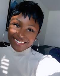 Aye (April) (@handedbyaye) • Instagram photos and videos