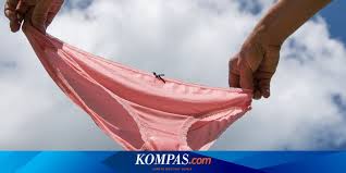 Air mani yang berupa cecair putih pekat akan keluar apabila sampai kepada kemuncak syahwat. Cairan Yang Keluar Sebelum Sperma Bisa Bikin Hamil Benarkah Halaman All Kompas Com