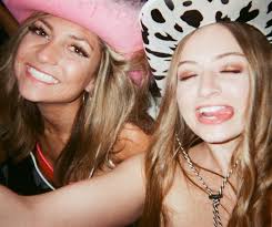 Emily Meints (@emyli_love) • Instagram photos and videos