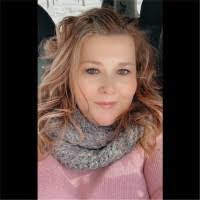 Aleta Mullins's Instagram, Twitter & Facebook