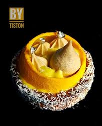Tarte Citron Exotique Creation By Tiston Composition Pate Sucree Vanille Creme De Coco Cremeux Citron Passion Meringue Francaise Coq Desserts Food Chocolate