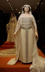 Her father would later become king george vi. British Royal Weddings From Victoria To Meghan Markle Queen Elizabeth Wedding Royal Wedding Gowns Royal Wedding Dress