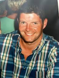 I started 1987 Tank House 4 as a Temporary worker , worked with Ethel and  Olive labelling paint tins , two lovely women , looked after me I was 25  years of