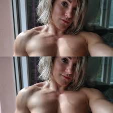 Dianna Blanchard (diannalovesweights) - FitNakedGirls Photos