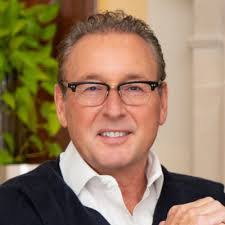 Vicky Biggs's Instagram, Twitter & Facebook