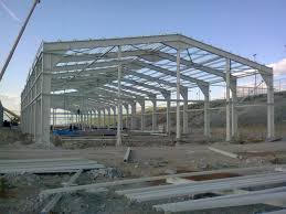 Çelik konstrüksiyon yapılar çoğunlukla çelik fabrika binaları, çelik sanayi yapıları, uçak hangarları, spor tesisleri, çelik konstrüksiyon hangarlar, çelik konstrüksiyon atölyeler, çelik konstrüksiyon depolar gibidir. Celik Konstruksiyon Fabrika Yapimi Mmk Yapi