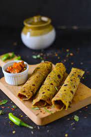 Karela Thepla Recipe How To Make Karela Paratha Maayeka Recipe Paratha Recipes Roti