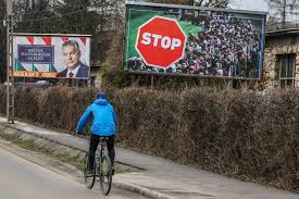 Resultado de imagen para viktor orban medios