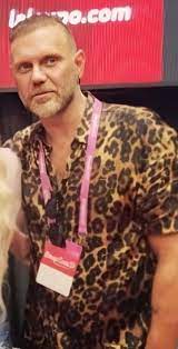 Jon and matty look alike because of the simularity of their hair. Nacho Vidal Wikipedia