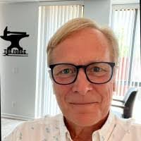 Donald Bertolo's Instagram, Twitter & Facebook