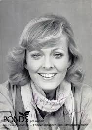 Ak Moderatorin Alida Fischer, Die..