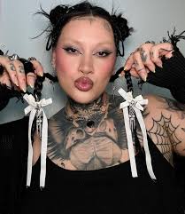 Cutest accessories from @lugubrez Hair bows, necklace + Earrings ✨