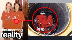 A prisoner has admitted trying to murder soham killer ian huntley and the manslaughter of child murderer colin hatch. Child Killer Ian Huntley Crime Documentary Youtube