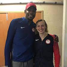 David holm (sjöström) has led about as worthless a life as. Katie Ledecky Holds Off Sarah Sjostrom In 200m Freestyle To Win Her Second Gold In Rio Daily Mail Online