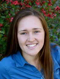 Cara Davenport earns scholarship