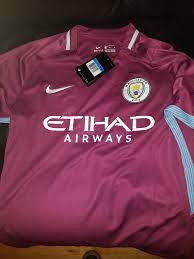 Manchester city revealed its new away kit in los angeles as part of the international champions cup on july 26. Are These The Manchester City 2017 18 Kits