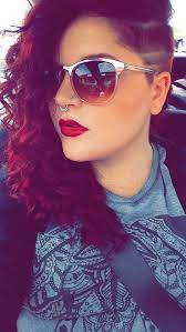 Journey Of A Sidecut The Growing Out How To Album On Imgur Shaved Hair Shaved Side Hairstyles Curly Hair Shaved Side