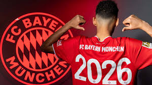 Après avoir joué dans un club local de fulda, musiala réalise initialement un essai concluant à southampton, mais se voit rapidement ravi par chelsea, où il. Gallery Musiala Signs His First Pro Contract