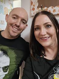 Best way to see tulips in Amsterdam April 28-May 5?