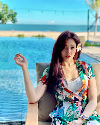 You are now following hari won. Hari Won Ä'áº¹p Dá»‹u Dang Trong Bá»™ áº£nh Mua He Do Ong Xa Tráº¥n Thanh Chá»¥p Vov Vn