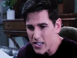 Tommy almost lost it when Martin was about to set it off saying back up  😂😂😂