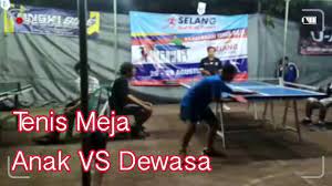 Diantaranya adalah meja tenis, bet atau pemukul dan juga bola tenis. Tenis Meja 17 Agustusan Anak Sd Vs Dewasa Mantulll Youtube
