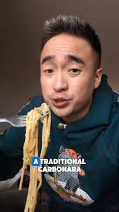 🍝 Saw this 'Italian Cream Bacon Sauce' pasta at an Asian supermarket and  just had to. Actually ridiculously good ♥️ @bibigo.uk branded but hell yeh  👌, ., ., ., #OHAInstantNoodles #OHAInstantRamen