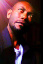 Does Duke of York Island have a guest house or transit house?