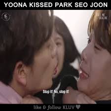 Lol, i like how twin brother park seo joon cover up twin sister hwang jung eum's mouth like that hahaha. Kluv Yona S Kiss To Park Seo Joon Kill Me Heal Me Facebook