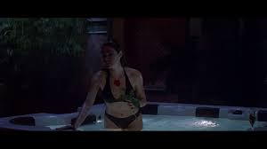 Denise lee richards (born february 17, 1971) is an american actress, former fashion model, and television she has also appeared in films drop dead gorgeous (1999), valentine (2001). Valentine Collector S Edition Blu Ray Review Movieman S Guide To The Movies