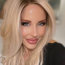 Karen Savell (@locksandtops) • Instagram photos and videos