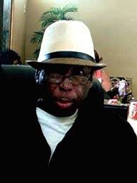 Anthony Elliot's Instagram, Twitter & Facebook