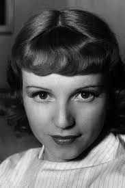 Rose Poindexter's Instagram, Twitter & Facebook