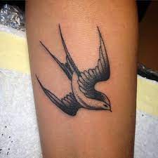 Katie thurston made her debut as star of season 17 of the bachelorette on monday with the assistance of show veterans tayshia adams and kaitlyn bristowe. Image Result For Kaitlyn Bristowe Tattoos Tattoos Arm Tattoo Swallow Tattoo