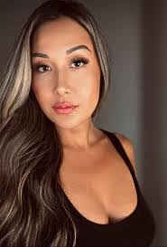 Kayla Ho's Instagram, Twitter & Facebook