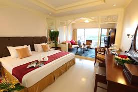Pattaya Thailandia Royal Cliff Hotels Group 5 Http On Fb Me 1cg3hrl Cliff Hotel Hotel Home