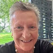 Angelica Woods's Instagram, Twitter & Facebook