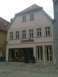 Jetzt günstige mietwohnungen in schweinfurt suchen! 3 Zimmer Wohnung Zu Vermieten Ruckertstr 12 97421 Schweinfurt Altstadt Mapio Net